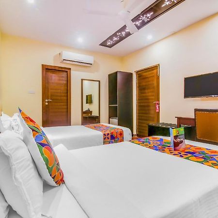 Fabhotel Golpark Calcutta Exterior foto