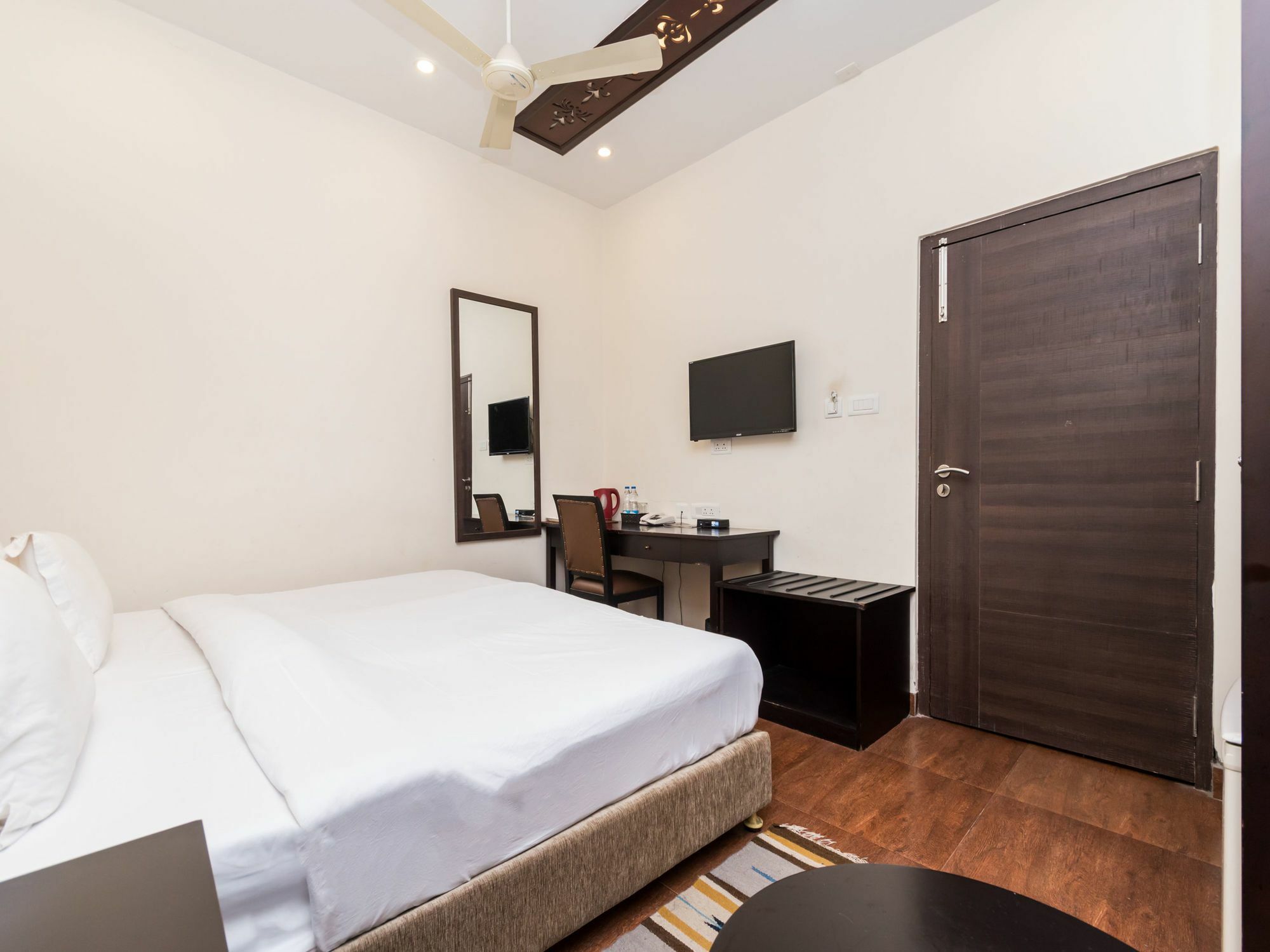 Fabhotel Golpark Calcutta Exterior foto
