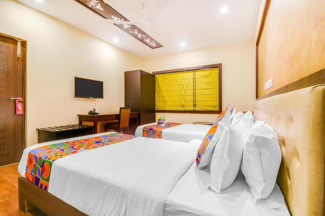 Fabhotel Golpark Calcutta Exterior foto