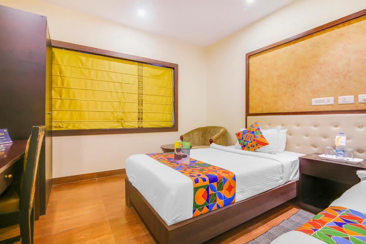 Fabhotel Golpark Calcutta Exterior foto