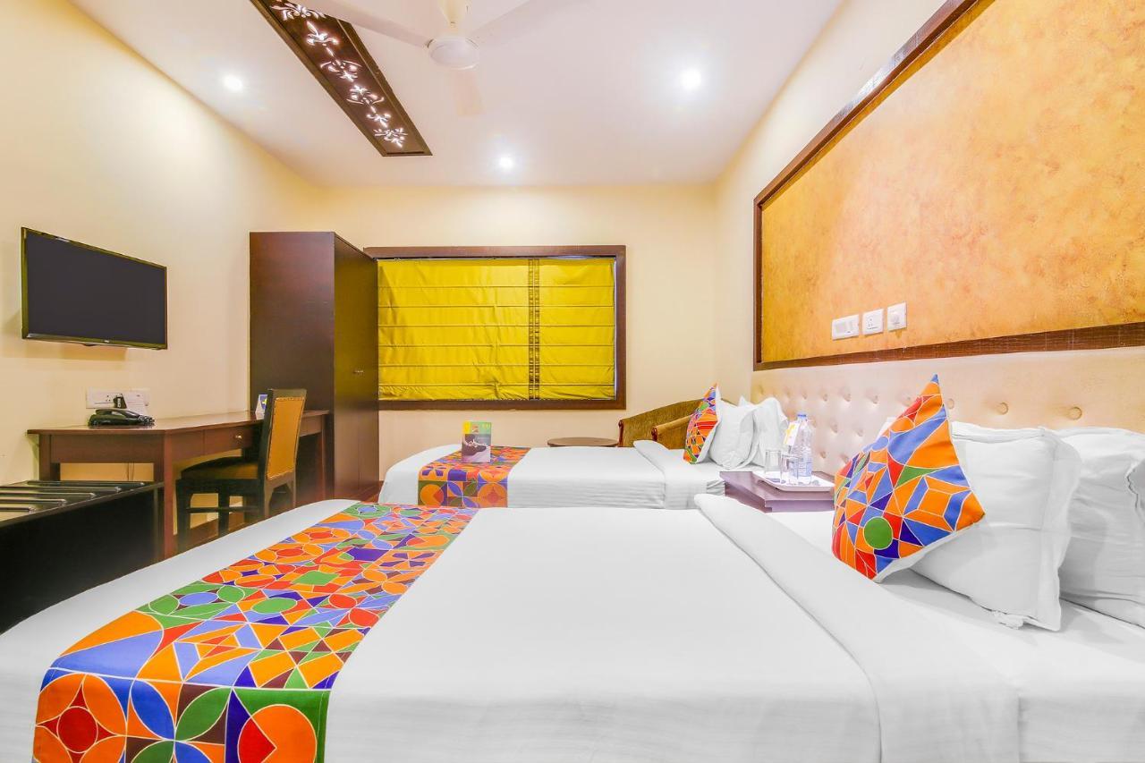Fabhotel Golpark Calcutta Exterior foto