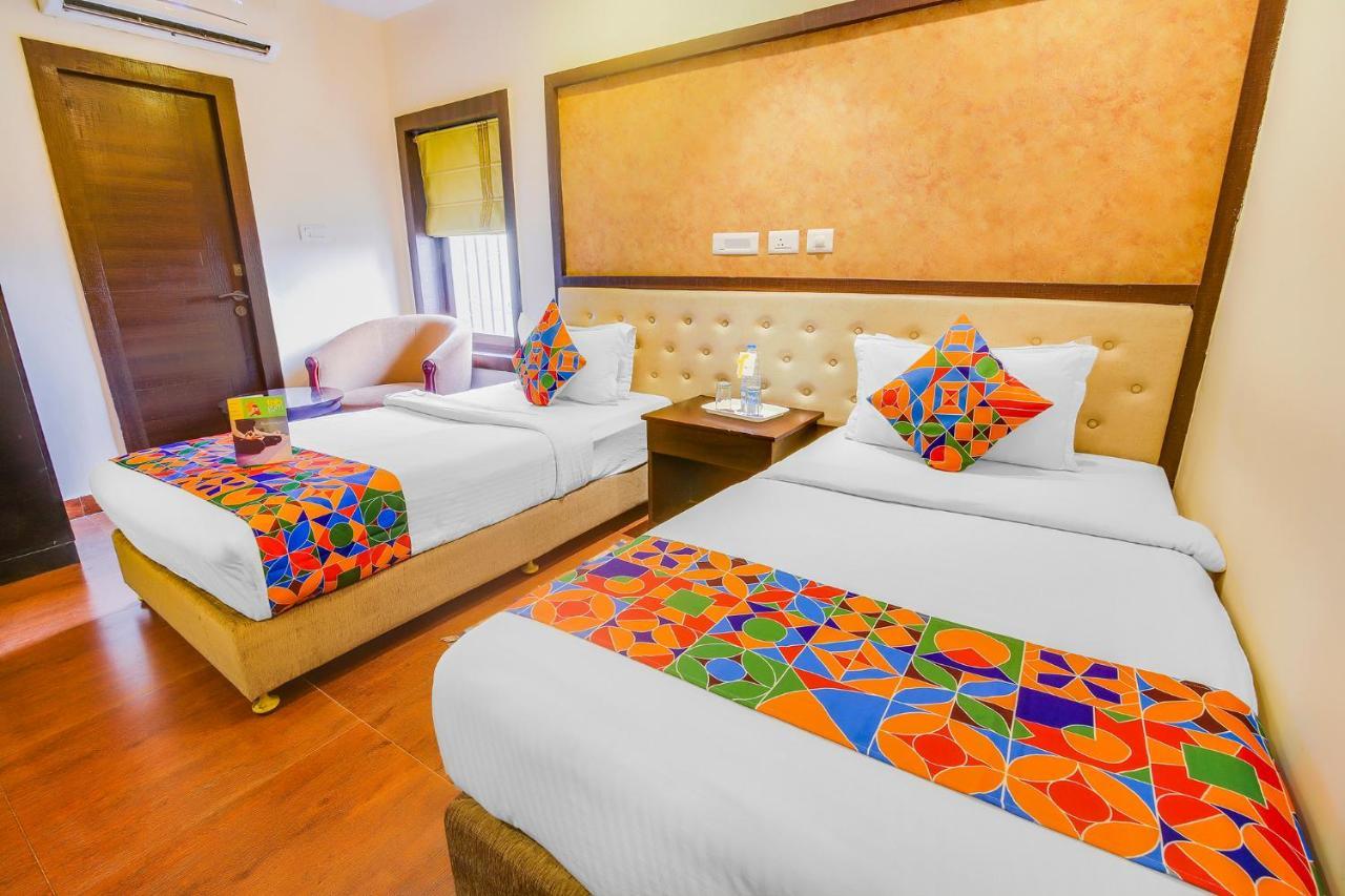 Fabhotel Golpark Calcutta Exterior foto